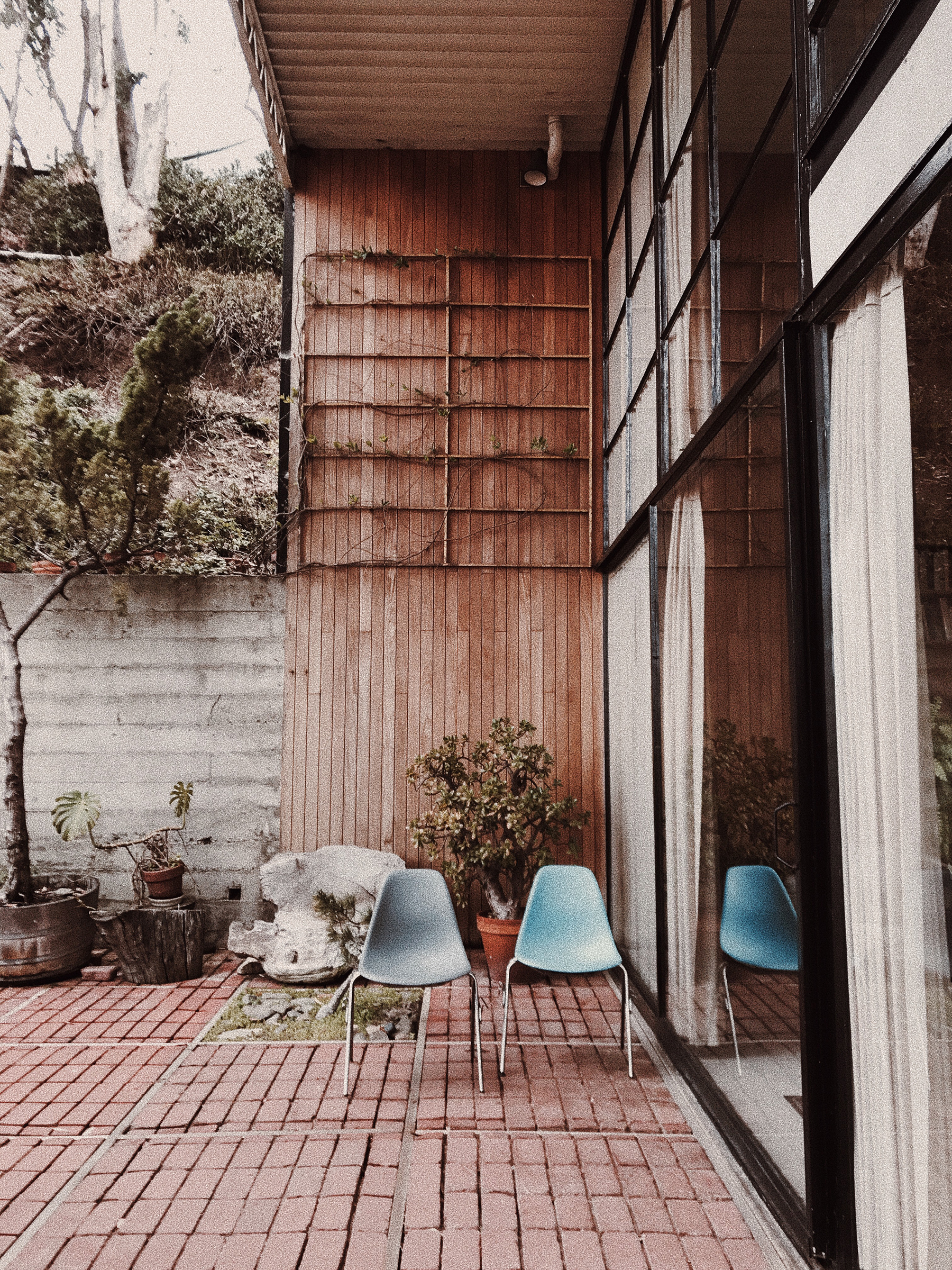 Eames House Mija